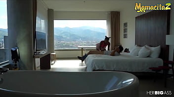 Naughty latina knows to seduce daddy